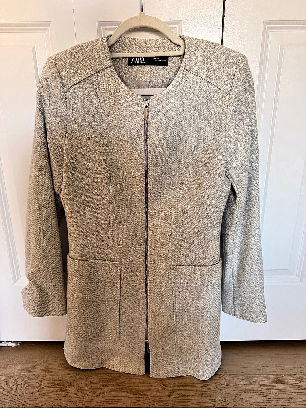 Zara Textured Zip Front Blazer in light grey Size Medium